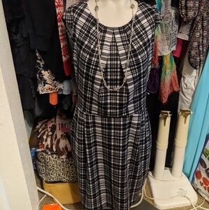 Black & white plaid dress with pockets